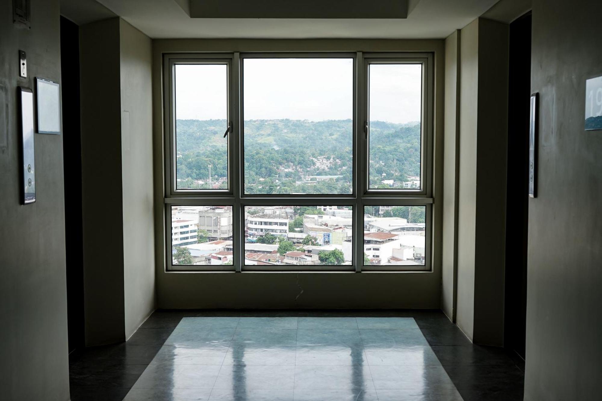 Modern Designed Studio Condo Near Ayala Centrio Cagayan de Oro Exterior photo